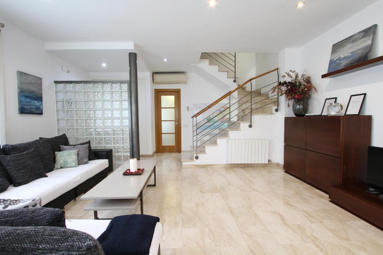 Beach House Castelldefels Extérieur photo