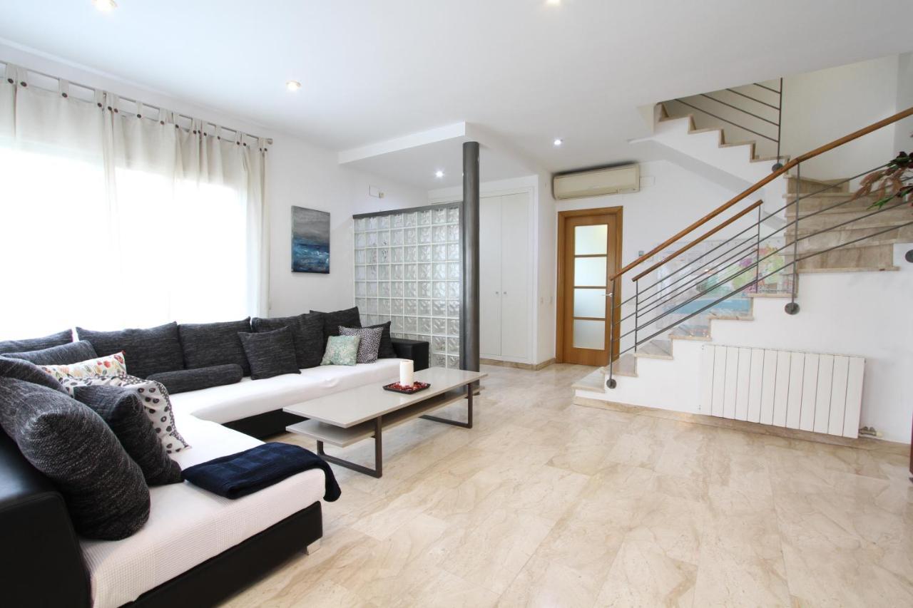 Beach House Castelldefels Extérieur photo