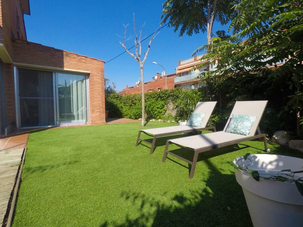 Beach House Castelldefels Extérieur photo