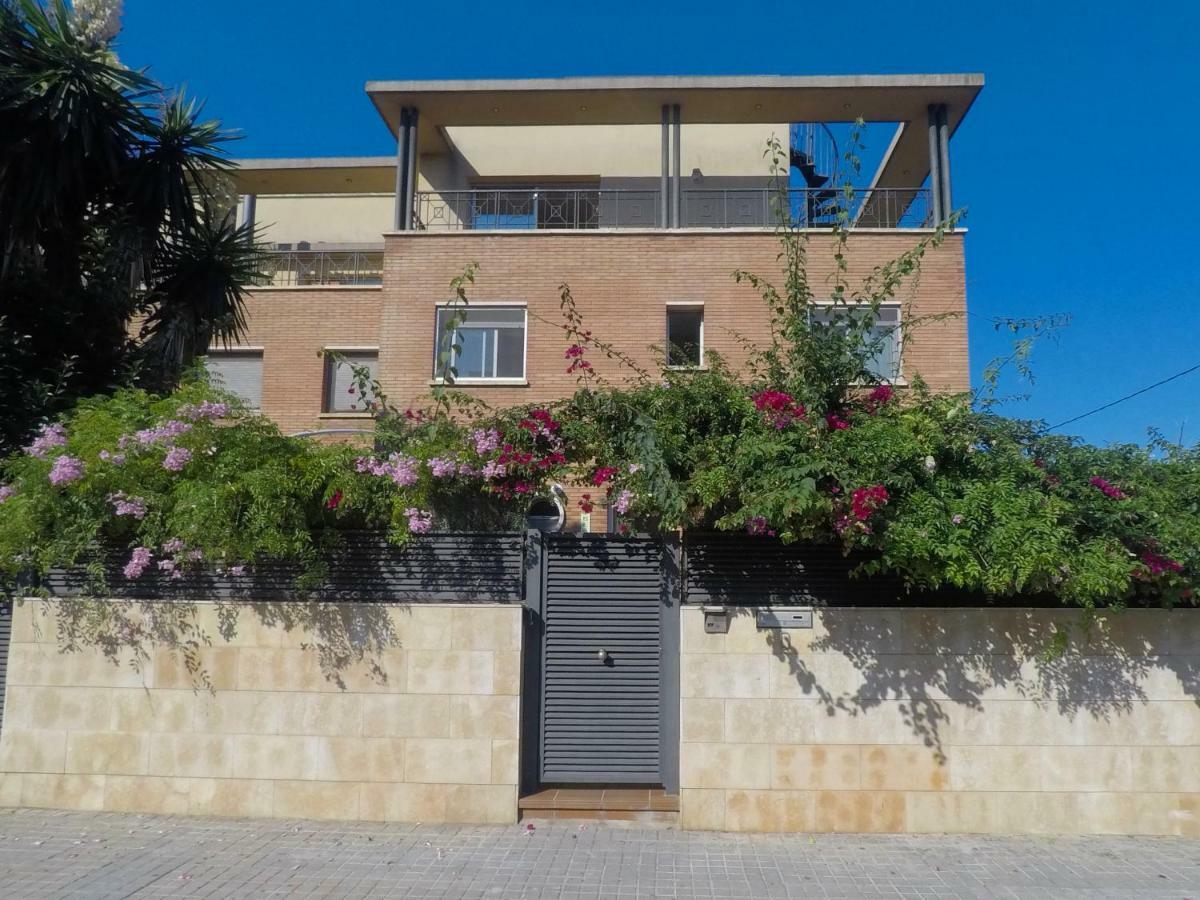 Beach House Castelldefels Extérieur photo