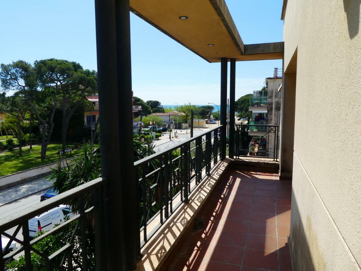 Beach House Castelldefels Extérieur photo